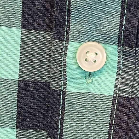 GOODTHREADS Button-down Shirt Mens XL Black Green Buffalo Plaid Poplin Standard - Picture 13 of 15